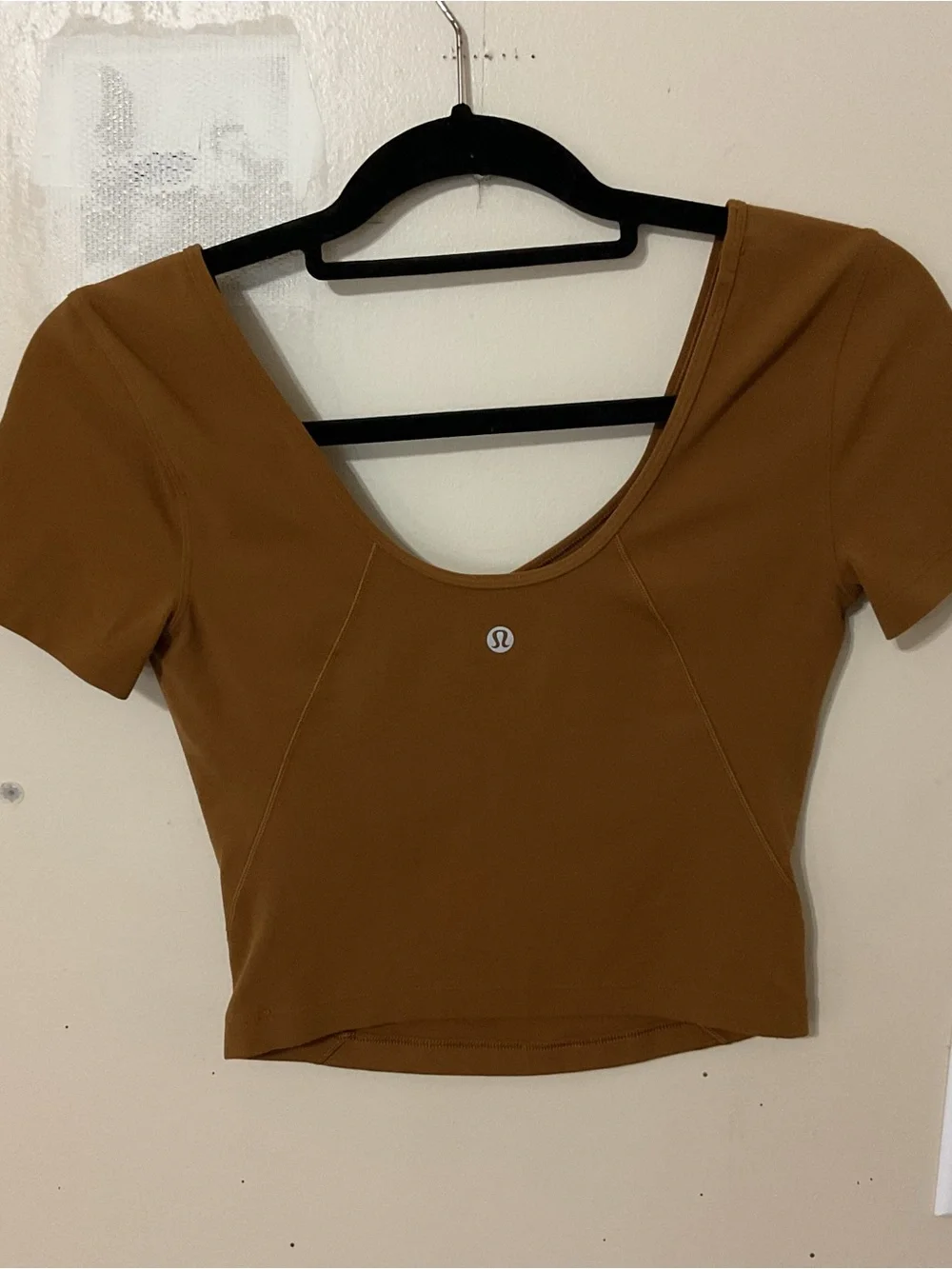 Lululemon Women's Brown V-Neck Short Sleeve Crop Top Size 6